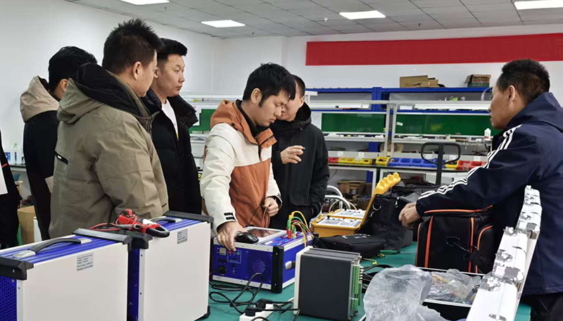 上?？蛻魧３痰皆L雷科電力開展繼保與變壓器測試技術(shù)研學(xué)